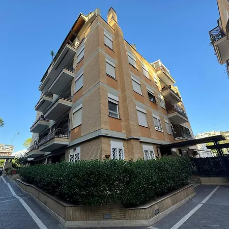 Bright And Residential With Terrace Apartamento *