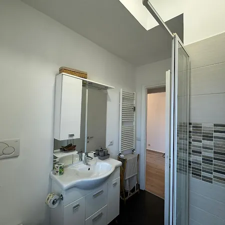 Bright And Residential With Terrace * Roma